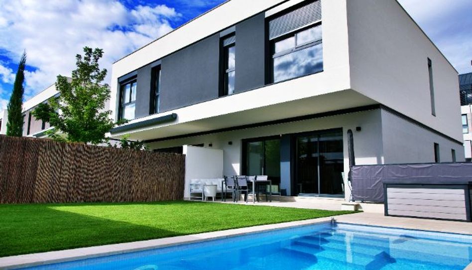 Piso en venta en Ronda de Aulencia, 44b, Ibiza - San Pedro, Villanueva del Pardillo - imagen 1 Foto 1 de Piso en venta en Ronda de Aulencia, 44b, Ibiza - San Pedro, Villanueva del Pardillo