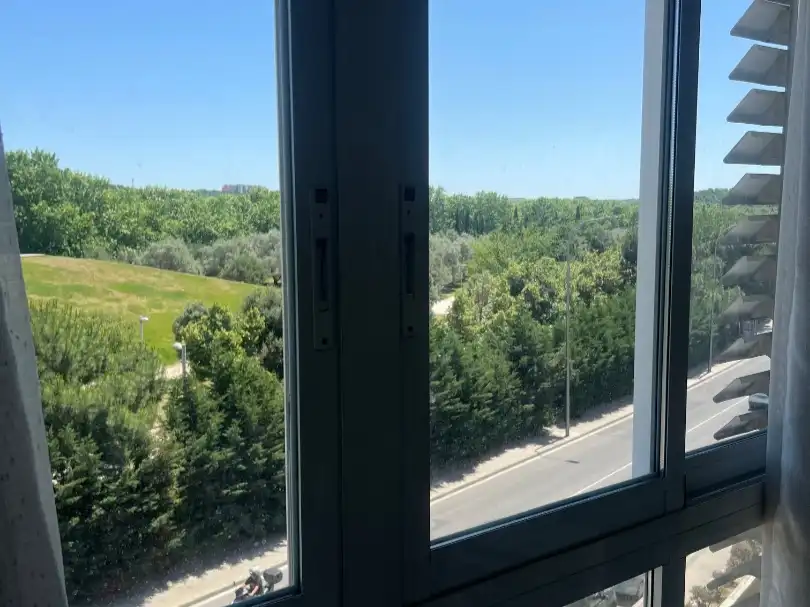 Balcony of Flat for share in Madrid  with Air Conditioner, Private garden and Parquet flooring