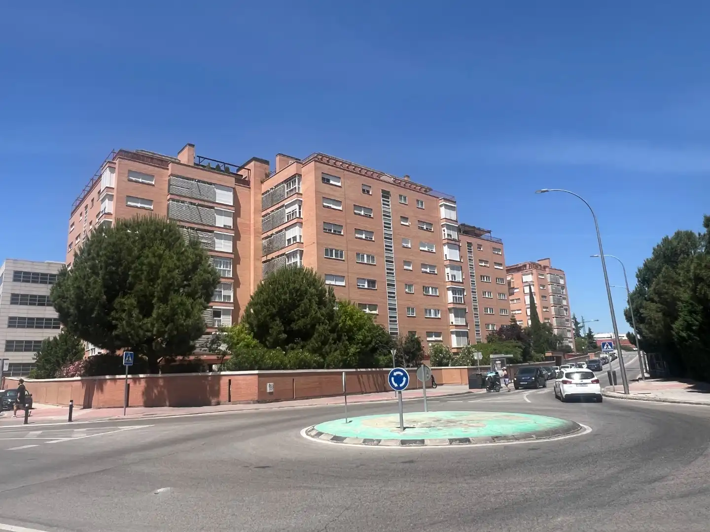 Exterior view of Flat for share in Madrid  with Air Conditioner, Private garden and Parquet flooring