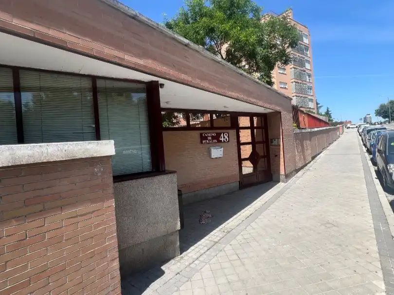 Exterior view of Flat for share in Madrid  with Air Conditioner, Private garden and Parquet flooring
