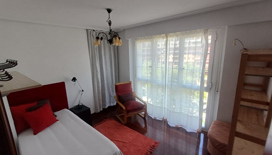 Room in Mitxelena Kalea, 18, Zarautz, Gipuzkoa - image 1 Photo 1 of Room in Mitxelena Kalea, 18, Zarautz, Gipuzkoa