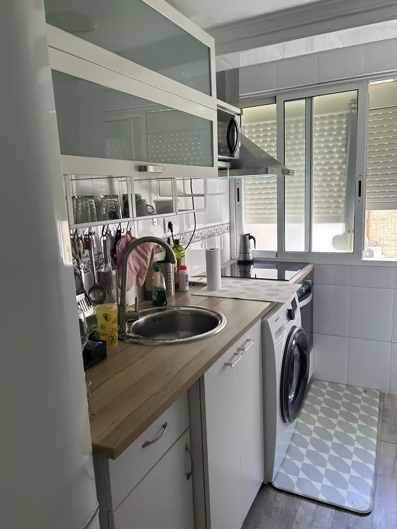 Cocina de Piso de alquiler en Sevilla con Aire acondicionado, Calefacción y Parquet