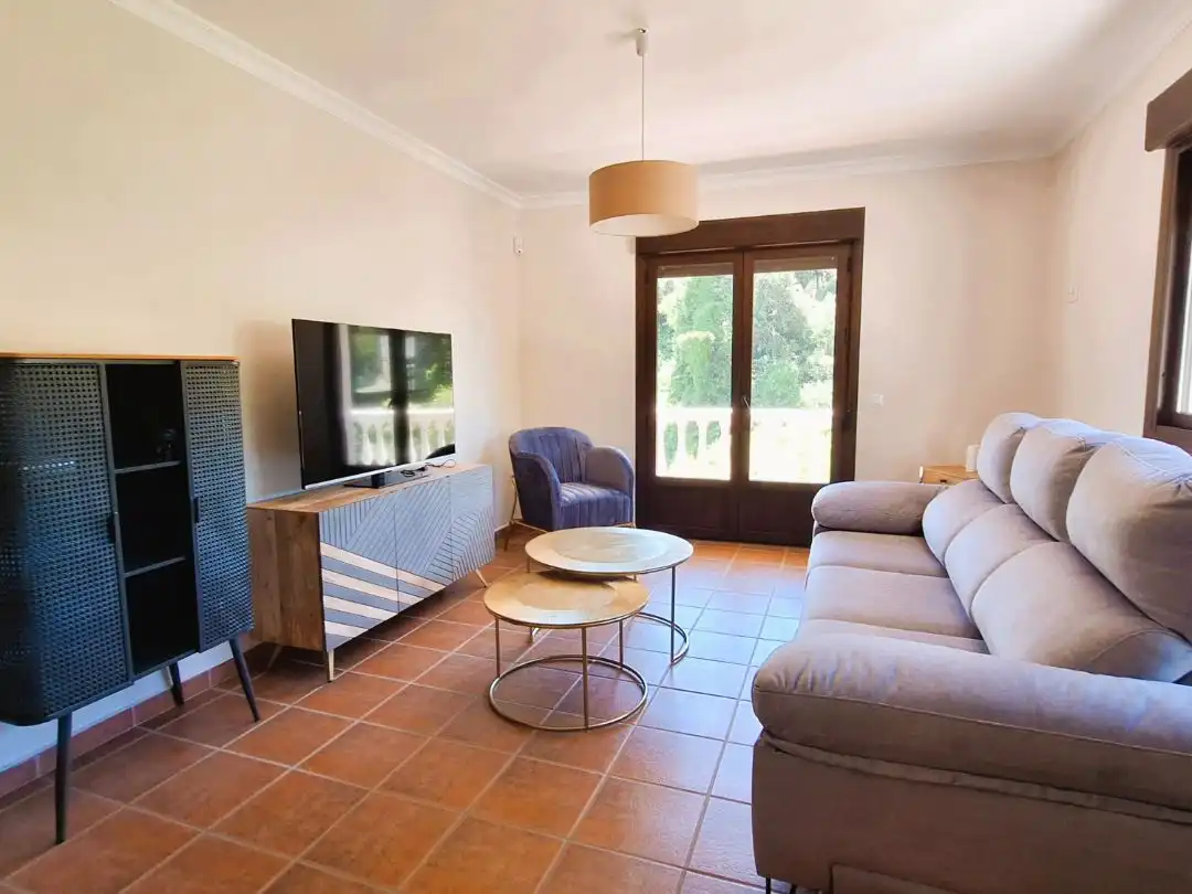 Casa o chalet en venta en Calle Arrieros, 25, Júzcar Sala de estar de Casa o chalet en venta en Júzcar con Jardín privado, Terraza y Trastero