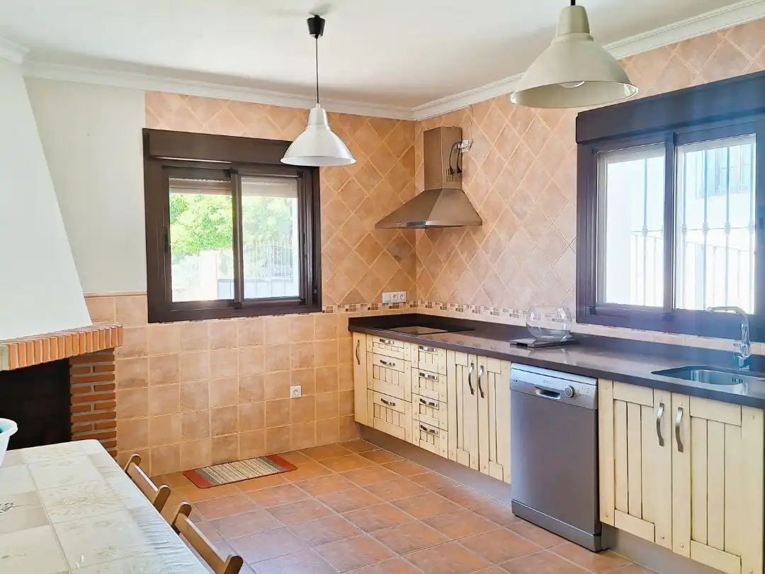 Casa o chalet en venta en Calle Arrieros, 25, Júzcar Cocina de Casa o chalet en venta en Júzcar con Jardín privado, Terraza y Trastero