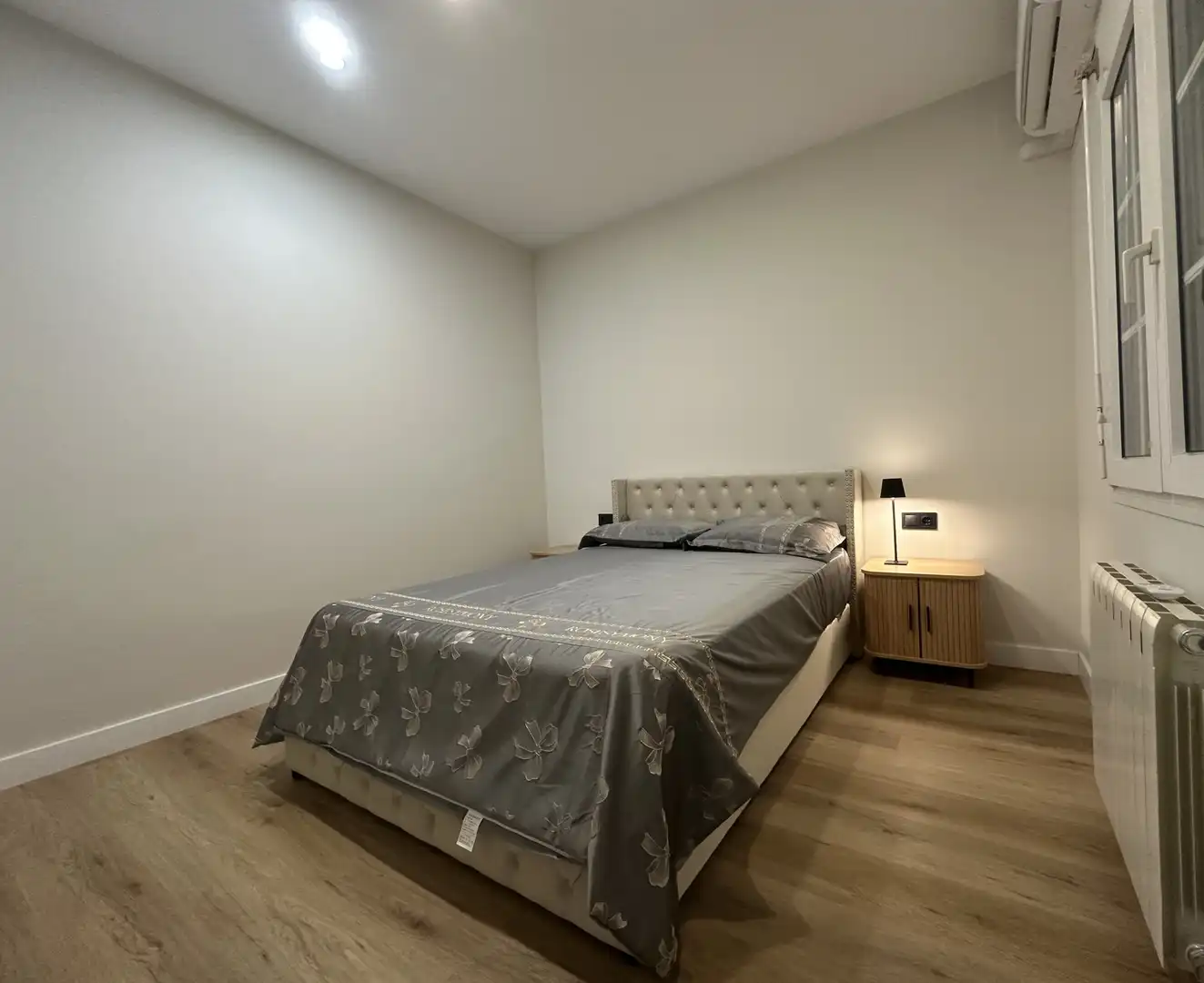 Casa o xalet de lloguer a Carrer Garrofers, 1, Teià Dormitori de Casa o xalet de lloguer en Teià amb Aire condicionat, Calefacció i Jardí privat