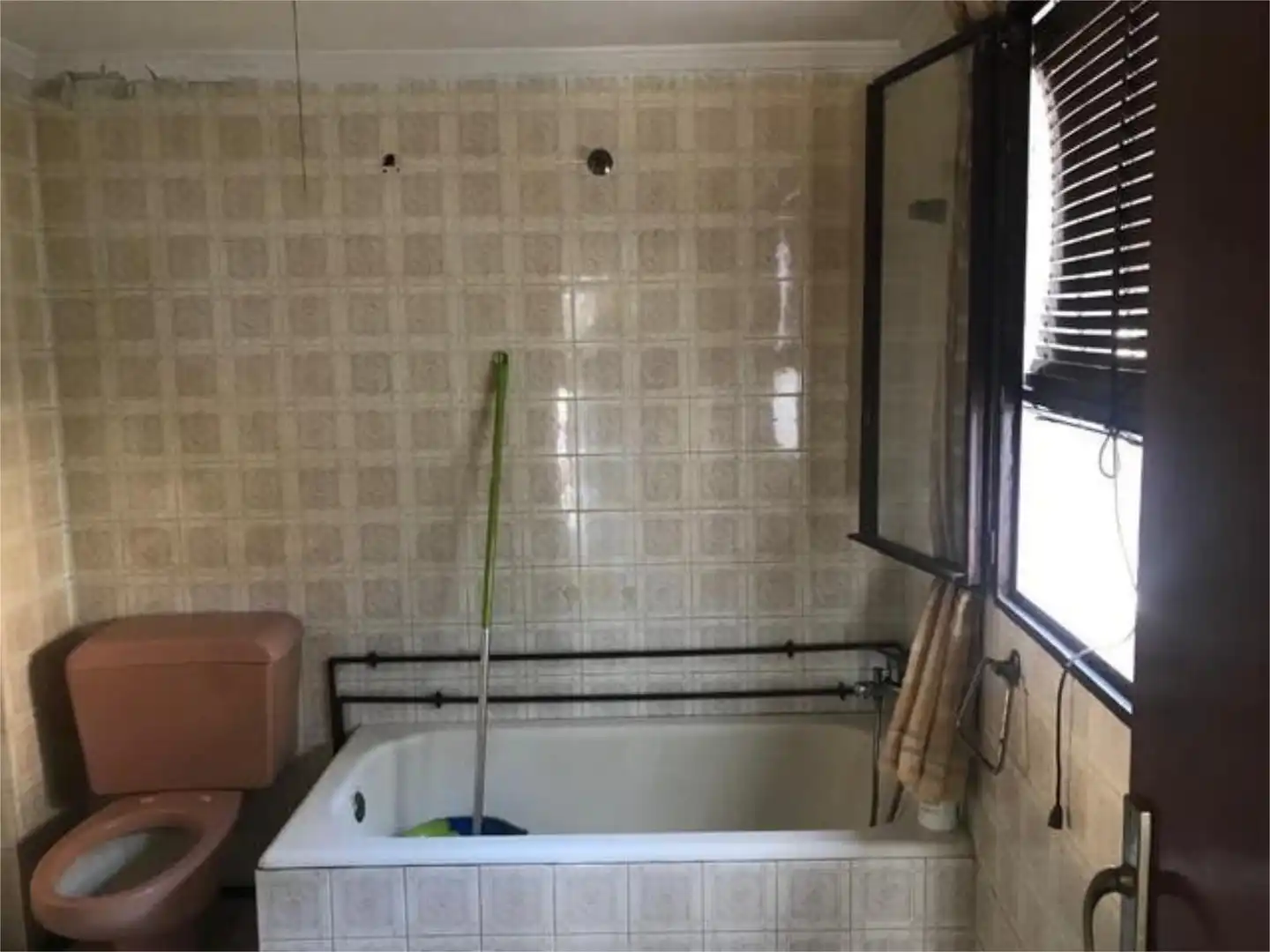 Houses for sale in Salteras Bathroom of Houses for sale in Salteras with Terrace
