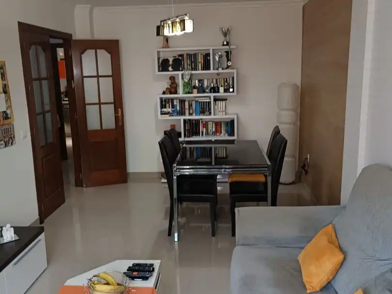 Piso en venta en Calle Francisco Javier de Uriarte, 6, La Casería - San Carlos Comedor de Piso en venta en San Fernando con Terraza y Amueblado