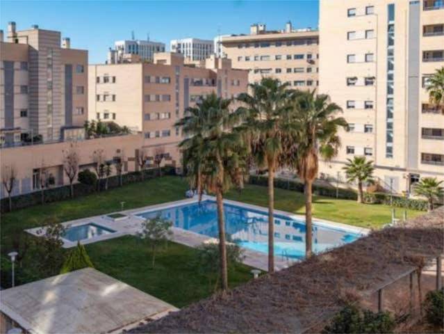 Piso en Alquiler en Campus de la Salud