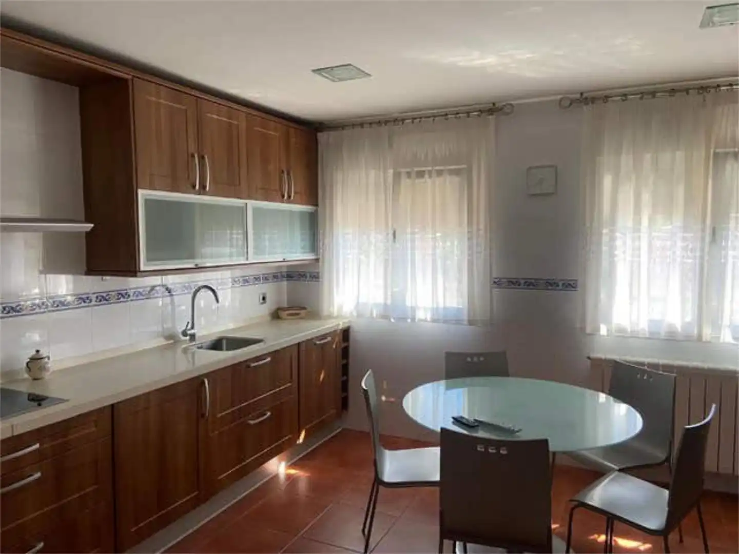 Detached homes for rent in Hervencias Altas - El Pinar Detached homes for rent in Hervencias Altas - El Pinar
