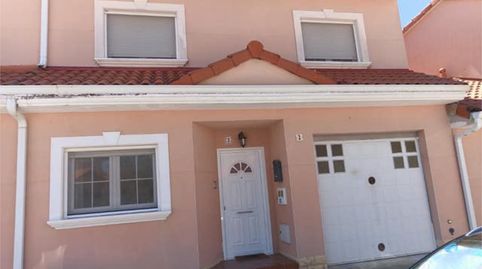 Foto 3 de Casa adosada en venta en Barásoain, Navarra
