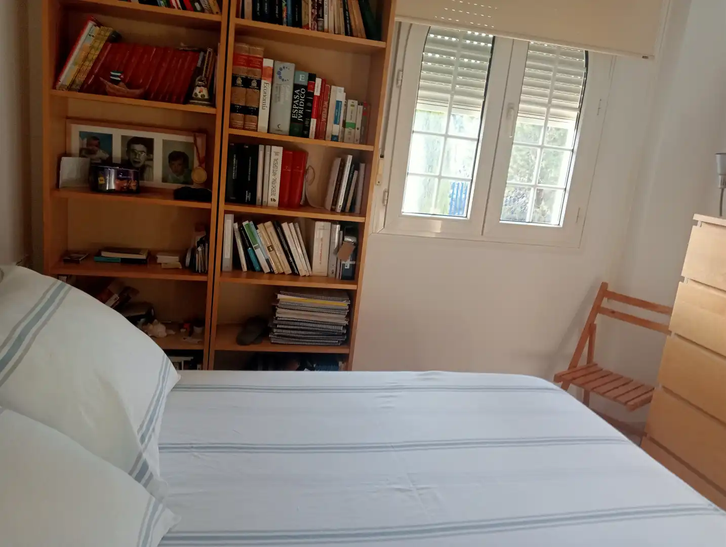 Houses for sale in Calle Escultor Freila Guevara, 32, El Brillante -El Naranjo - El Tablero Bedroom of Houses for sale in Córdoba with Air Conditioner, Heating and Private garden