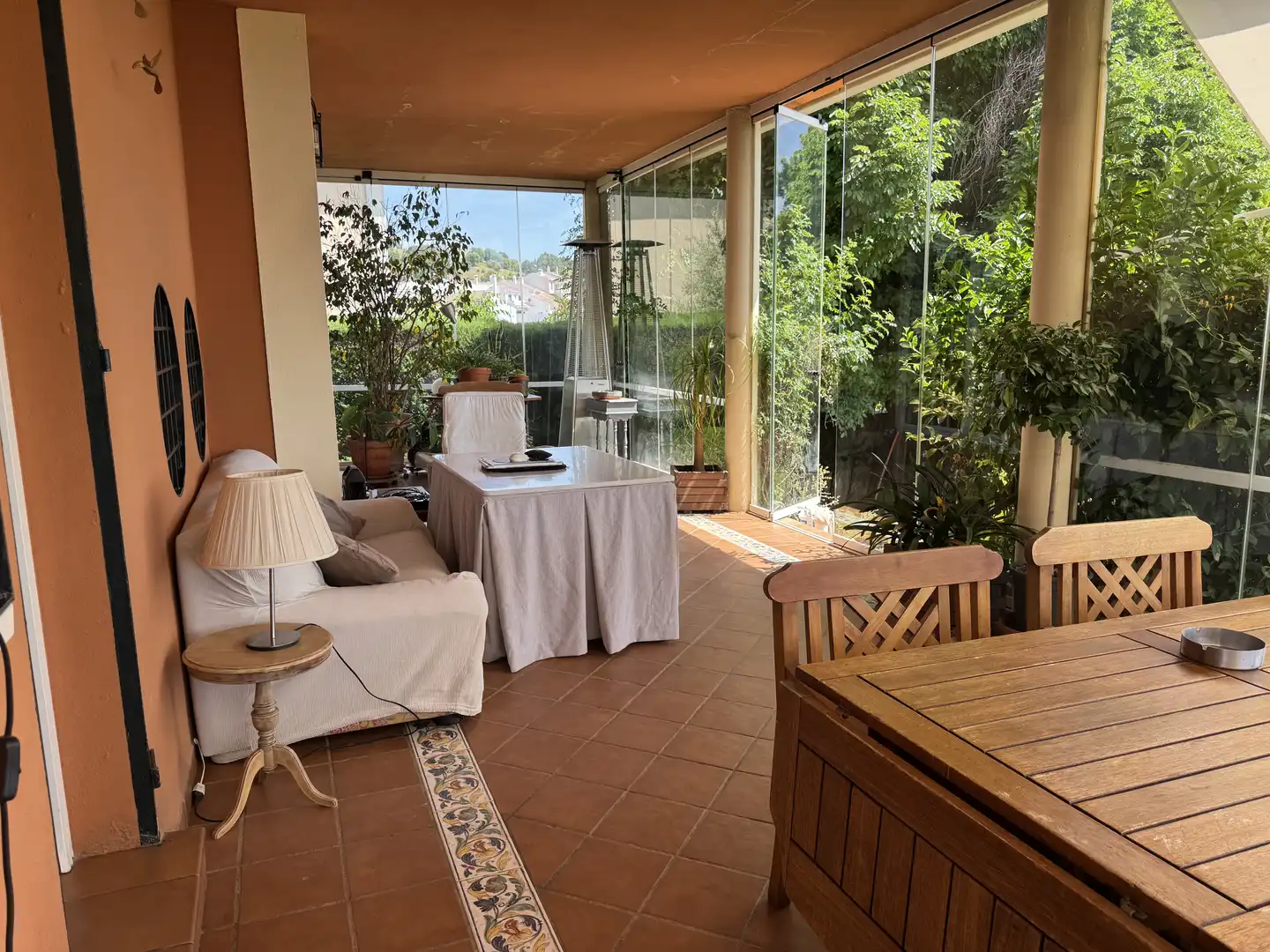 Houses for sale in Calle Escultor Freila Guevara, 32, El Brillante -El Naranjo - El Tablero Garden of Houses for sale in Córdoba with Air Conditioner, Heating and Private garden