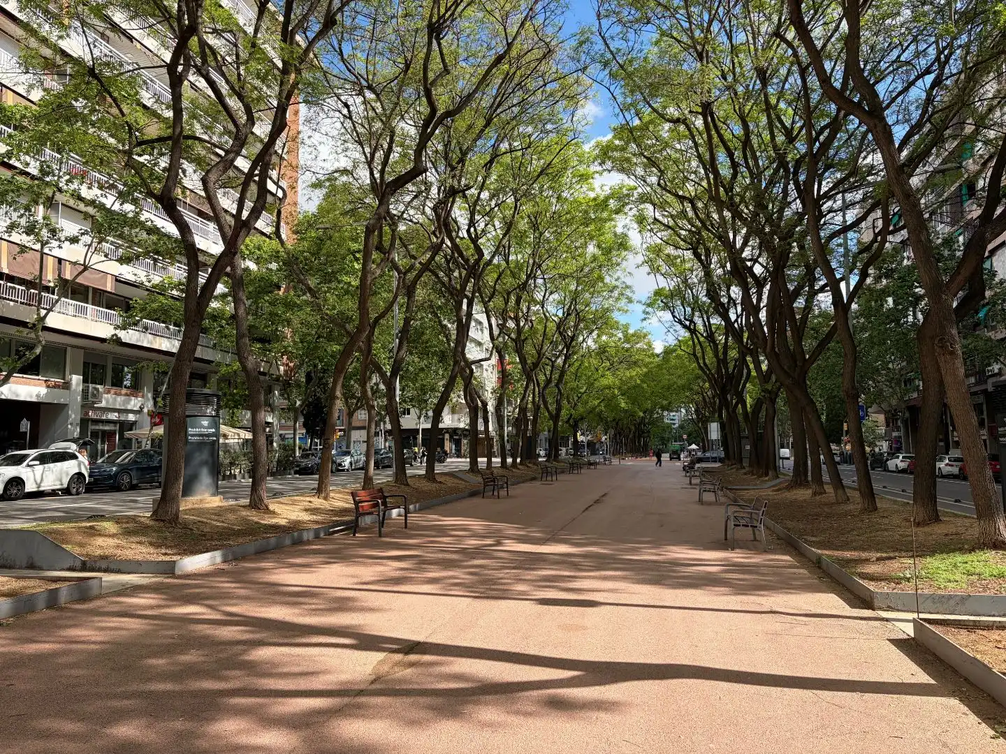 Wohnung zum Verkauf in Les Corts Außenansicht von Wohnung zum Verkauf in Barcelona Capital mit Terrasse