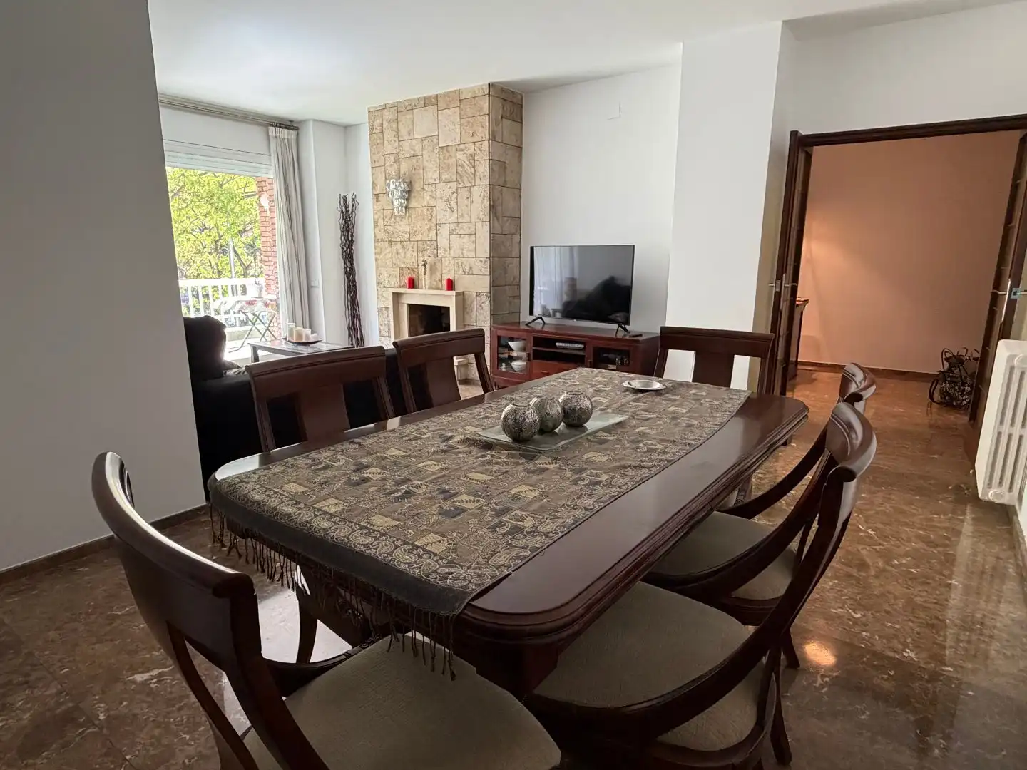 Wohnung zum Verkauf in Les Corts Esszimmer von Wohnung zum Verkauf in Barcelona Capital mit Terrasse