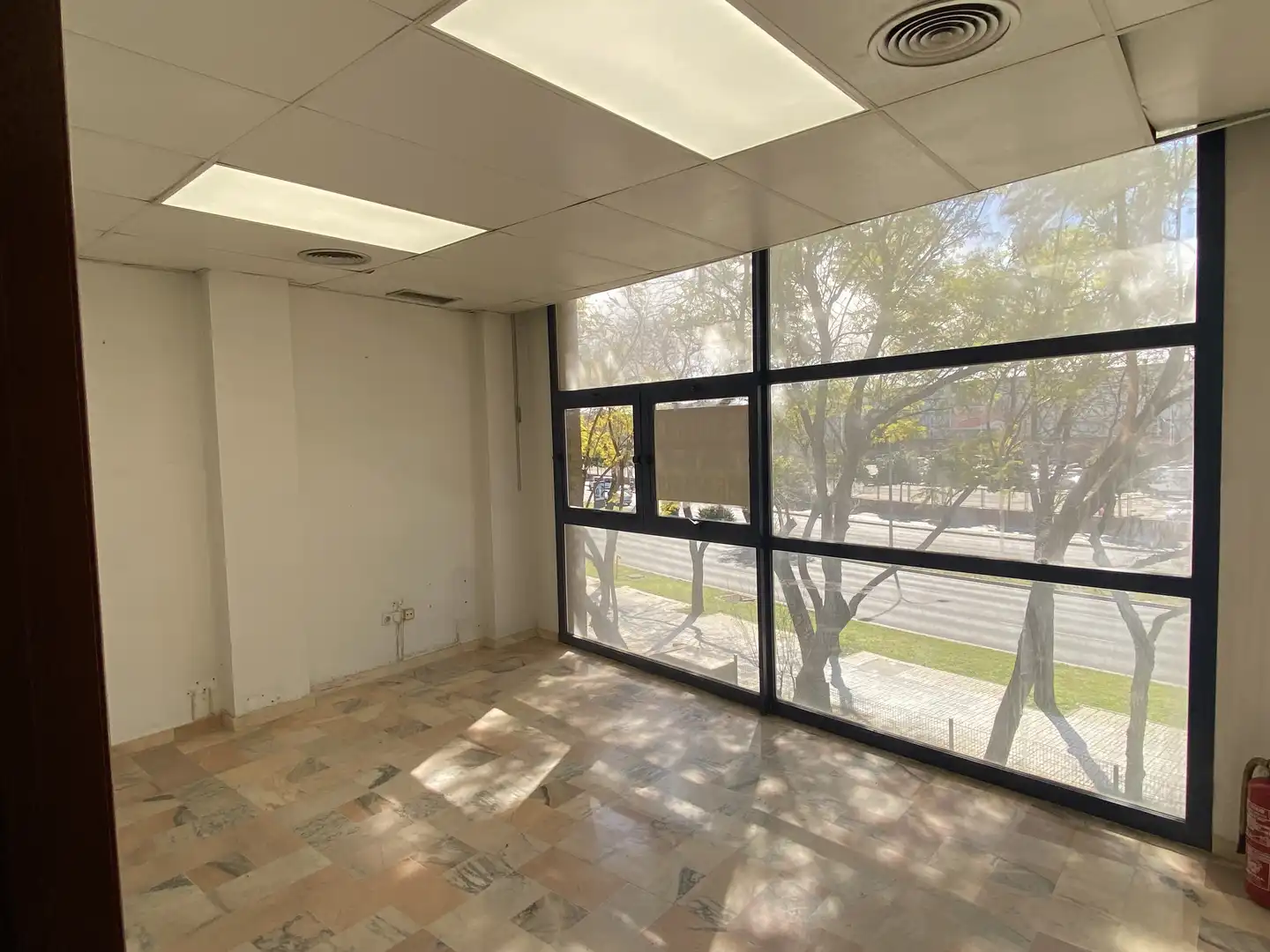 Office for rent in Avenida Alcalde Luis Uruñuela, 1, Parque Alcosa Office for rent in Sevilla