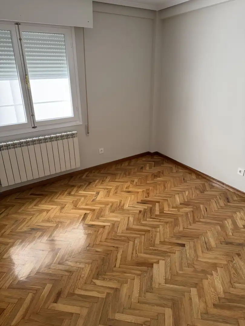 Flat for sale in Calle Mercedes, 5, Plaza de Toros Bedroom of Flat for sale in Valladolid Capital with Terrace and Balcony