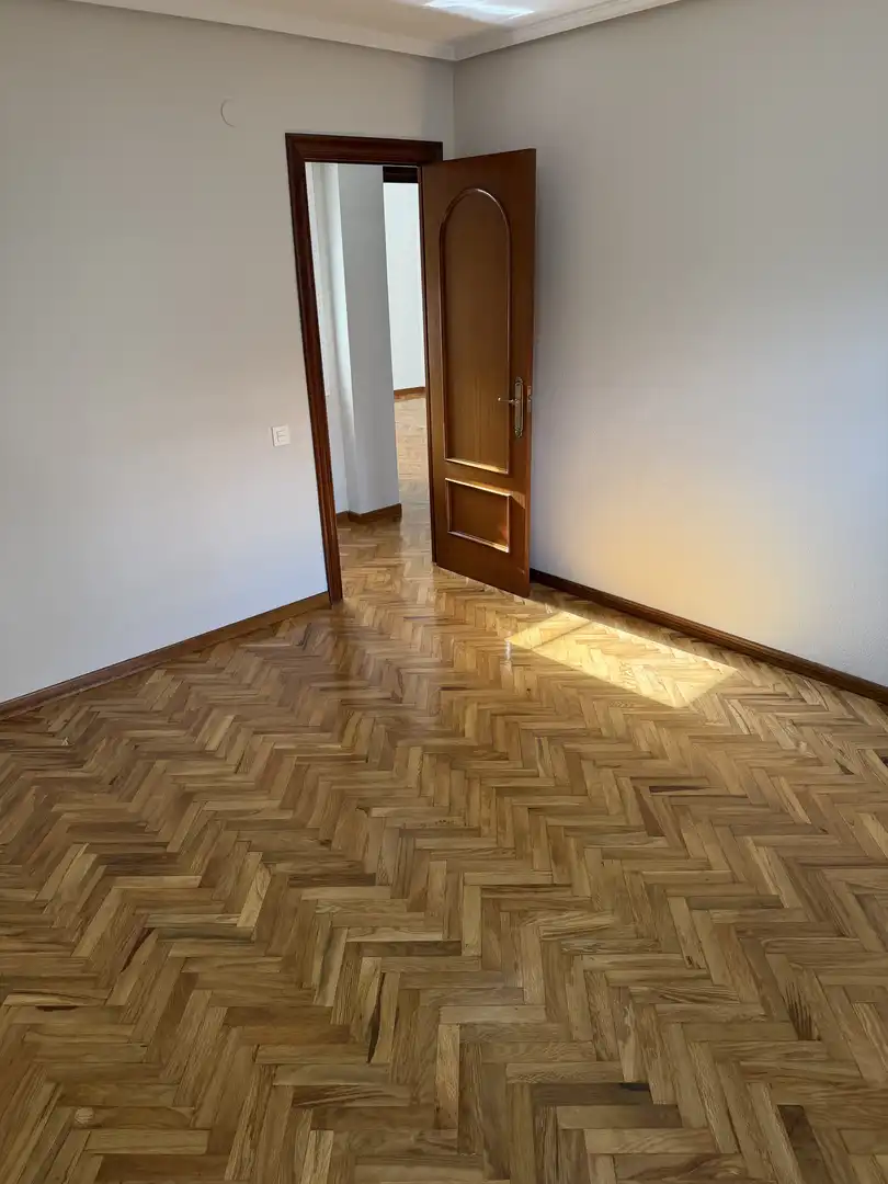Flat for sale in Calle Mercedes, 5, Plaza de Toros Flat for sale in Valladolid Capital with Terrace and Balcony