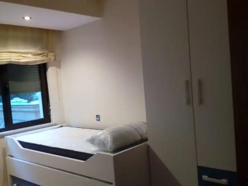 Flat for sale in Paseo de Carmelitas, 87, San Vicente - Las Úrsulas Bedroom of Flat for sale in Salamanca Capital with Air Conditioner