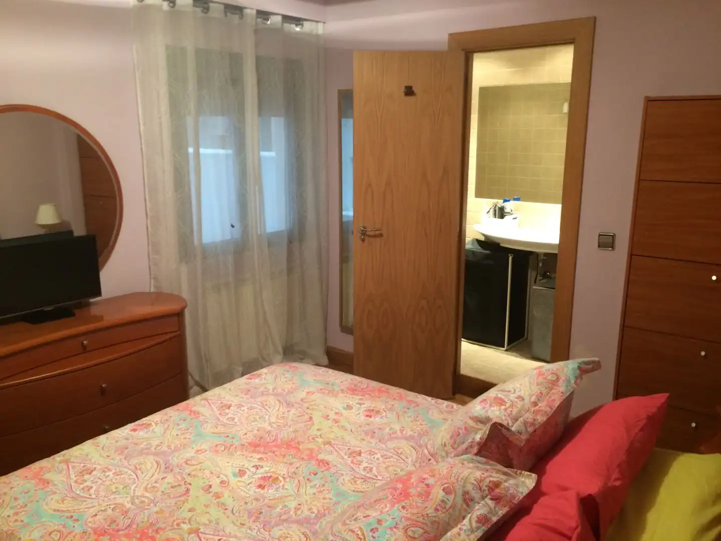 Flat for sale in Paseo de Carmelitas, 87, San Vicente - Las Úrsulas Bedroom of Flat for sale in Salamanca Capital with Air Conditioner