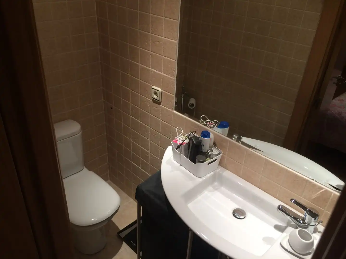 Flat for sale in Paseo de Carmelitas, 87, San Vicente - Las Úrsulas Bathroom of Flat for sale in Salamanca Capital with Air Conditioner