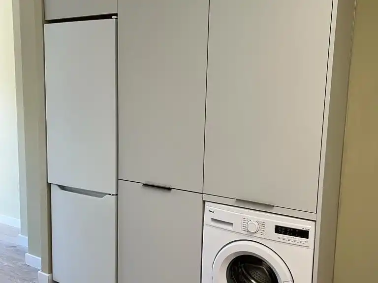 Wohnung zur Miete in Los Remedios Küche von Wohnung zur Miete in Sevilla mit Klimaanlage, Parkett und Terrasse