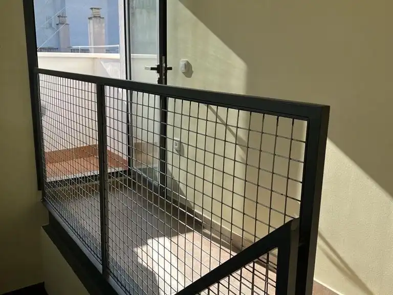 Wohnung zur Miete in Los Remedios Terrasse von Wohnung zur Miete in Sevilla mit Klimaanlage, Parkett und Terrasse