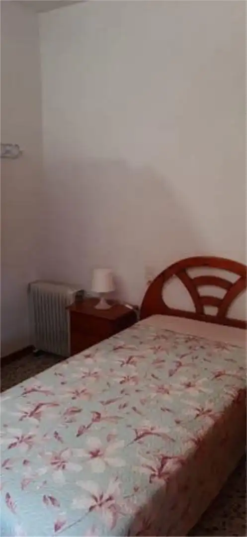 Apartamento de alquiler en Olivares Habitación de Apartamento de alquiler en Olivares
