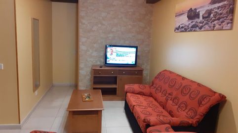 Piso en venta en Calle Obispo Frías, 30, Vecindario - El Doctoral - Cruce de Sardina, Santa Lucía de Tirajana - imagen 2 Foto 2 de Piso en venta en Calle Obispo Frías, 30, Vecindario - El Doctoral - Cruce de Sardina, Santa Lucía de Tirajana