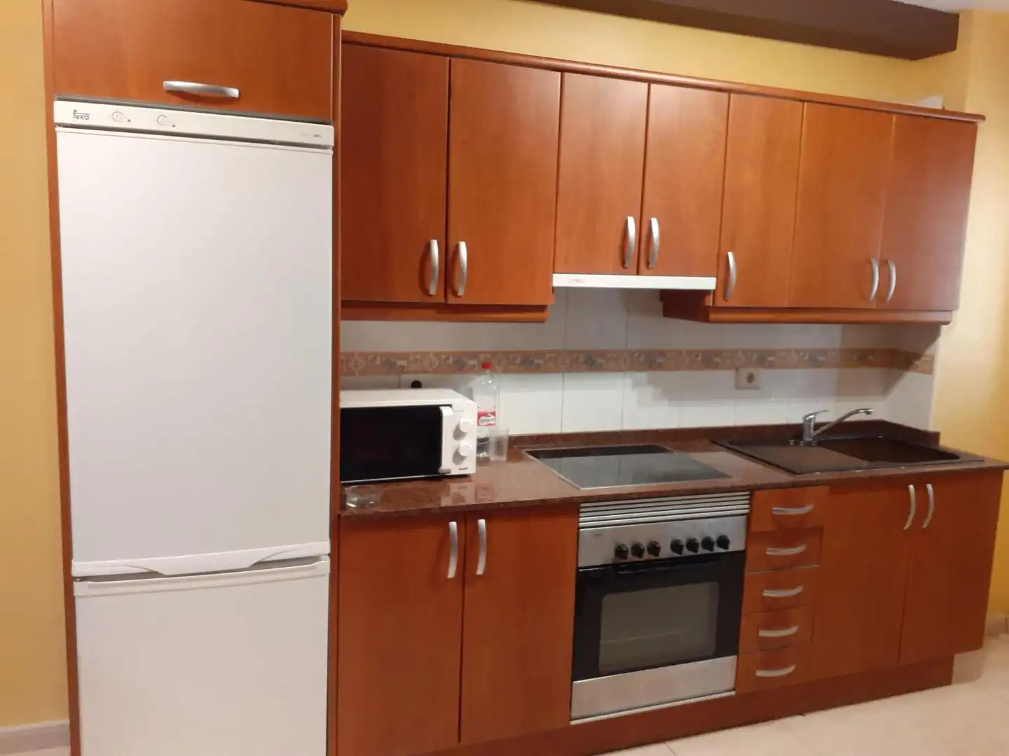 Piso en venta en Calle Obispo Frías, 30, Vecindario - El Doctoral - Cruce de Sardina Cocina de Piso en venta en Santa Lucía de Tirajana con Amueblado, Parking comunitario y Balcón