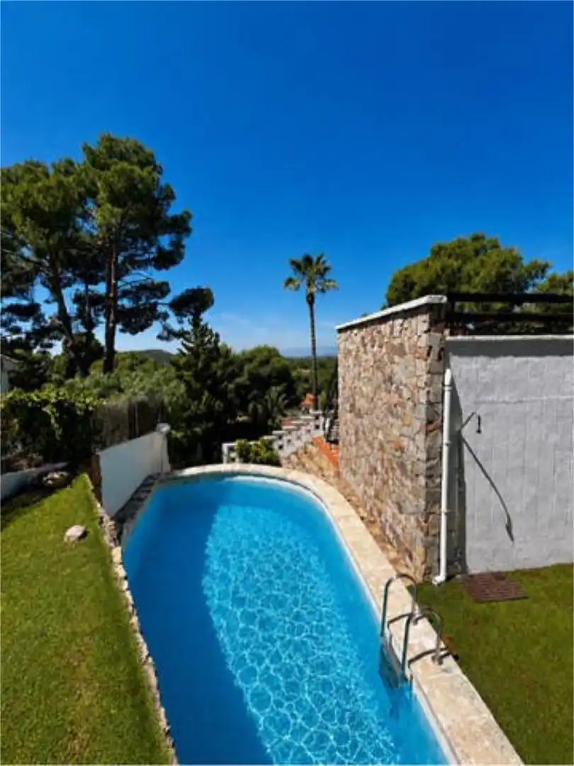 Casa adosada en venta en San Miguel - El Paraiso Piscina de Casa adosada en venta en Náquera con Calefacción, Jardín privado y Terraza