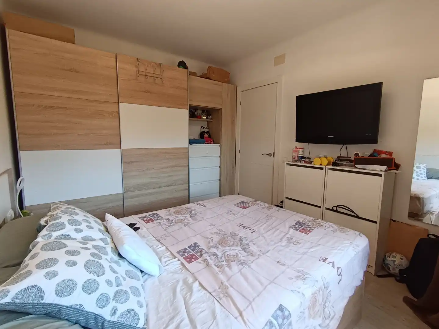 Pis en venda a Carrer de Valeta, 7, Sanfeliu Dormitori de Pis en venda en L'Hospitalet de Llobregat amb Balcó