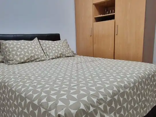 Casa adosada en venta en Calle Coroneles Lacasa, 3, Calvo Sotelo Habitación de Casa adosada en venta en Melilla con Aire acondicionado, Terraza y Amueblado
