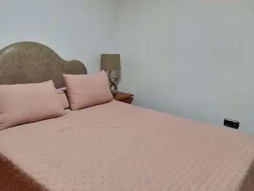 Casa adosada en venta en Calle Coroneles Lacasa, 3, Calvo Sotelo Habitación de Casa adosada en venta en Melilla con Aire acondicionado, Terraza y Amueblado