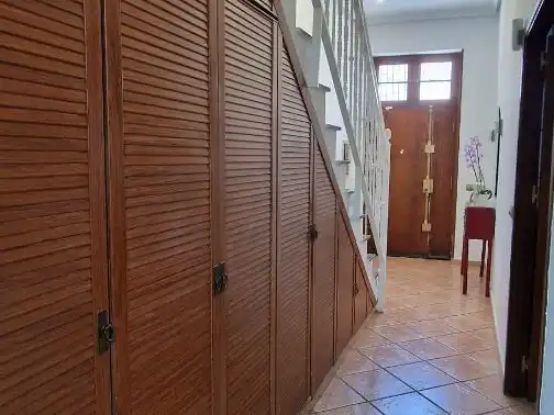 Casa adosada en venta en Calle Coroneles Lacasa, 3, Calvo Sotelo Casa adosada en venta en Melilla con Aire acondicionado, Terraza y Amueblado