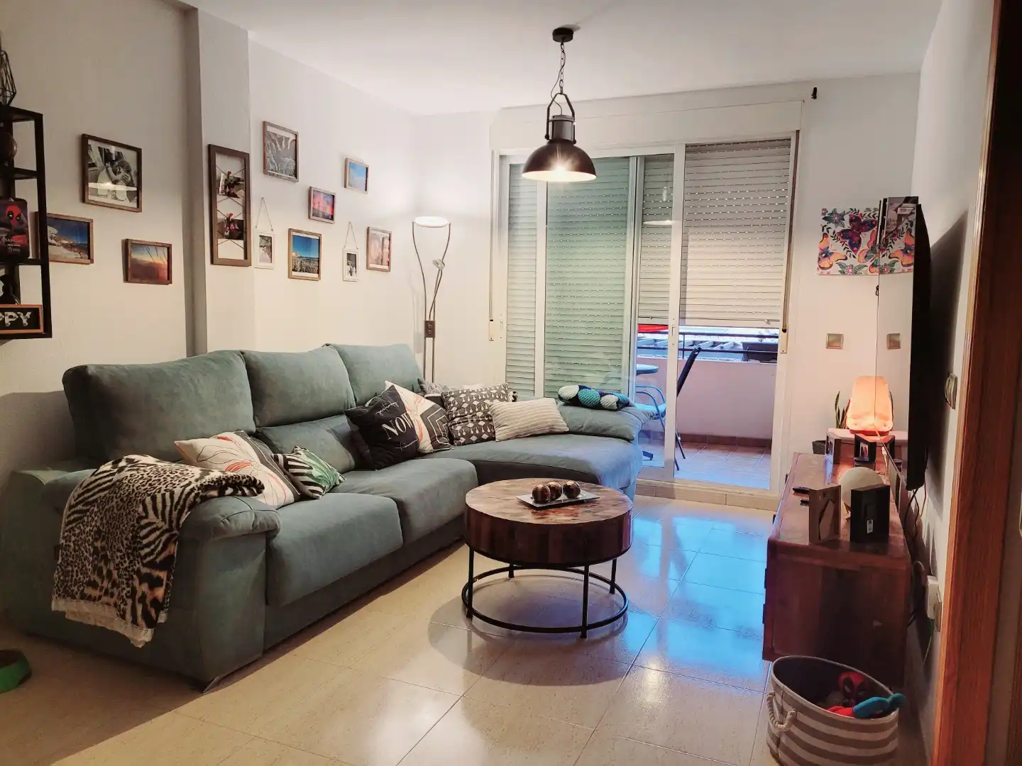 Living room of Flat for sale in Roquetas de Mar  with Air Conditioner