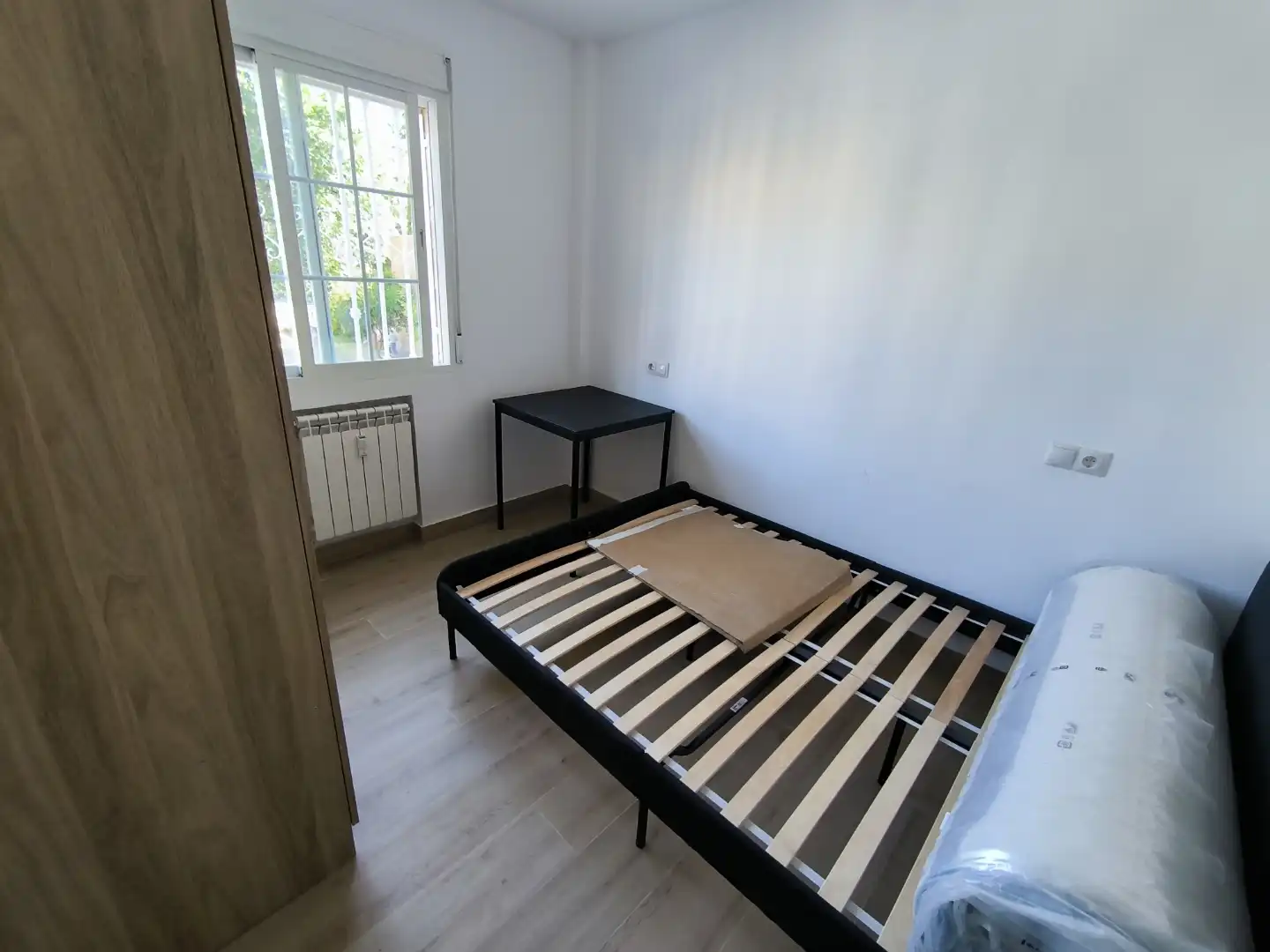 Habitación en Calle del Pintor Miró, 14, Norte - Universidad Habitación en Calle del Pintor Miró, 14, Norte - Universidad
