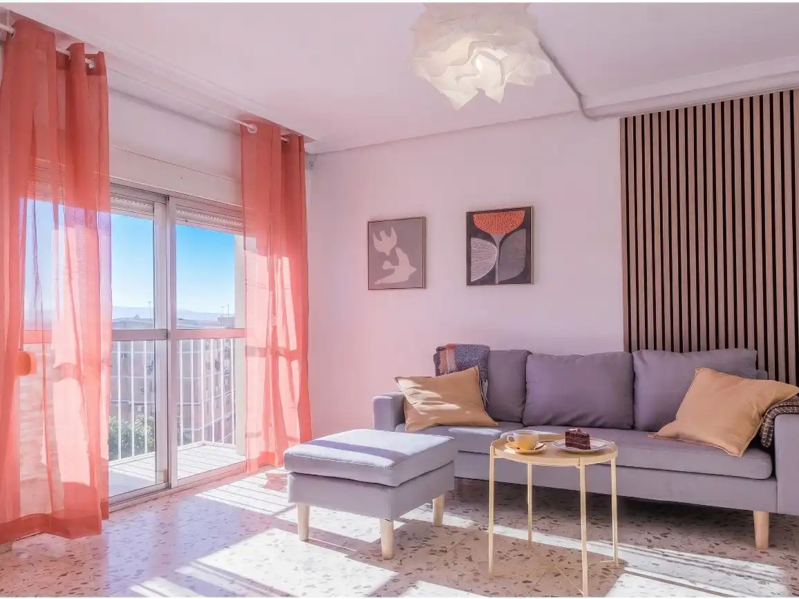 Flat for rent in Avenida de Cádiz, 71, Sector Sur Living room of Flat for rent in Córdoba with Air Conditioner, Heating and Furnished