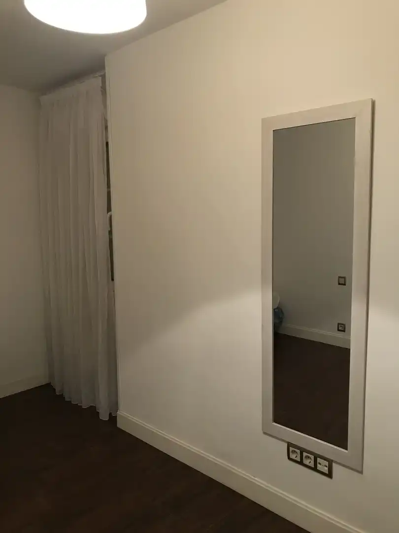 Flat for rent in Calle Canoa, 16, Alameda de Osuna Flat for rent in Madrid with Air Conditioner, Heating and Private garden