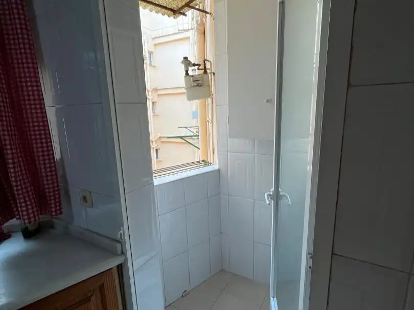 Bany de Pis en venda en Xàtiva amb Aire condicionat, Terrassa i Balcó