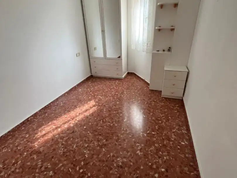 Dormitori de Pis en venda en Xàtiva amb Aire condicionat, Terrassa i Balcó