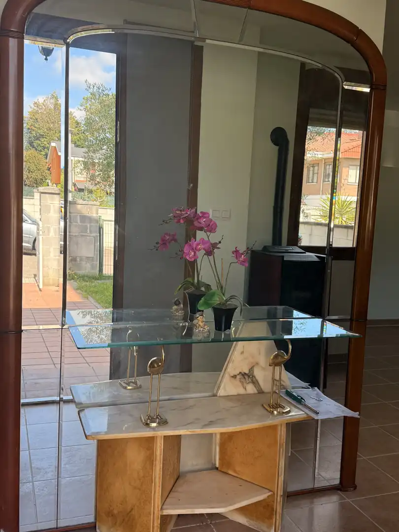 Casa o chalet en venta en Vial Camino, 3, Polanco Sala de estar de Casa o chalet en venta en Polanco con Terraza y Balcón