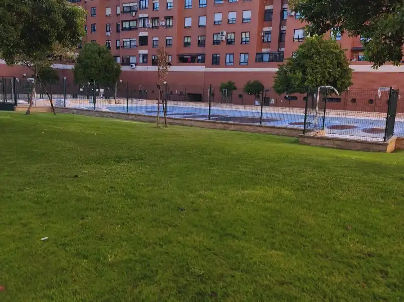 Flat for sale in Calle de Gazaperas, 11, El Arroyo - La Fuente Parking of Flat for sale in Fuenlabrada with Air Conditioner, Terrace and Swimming Pool