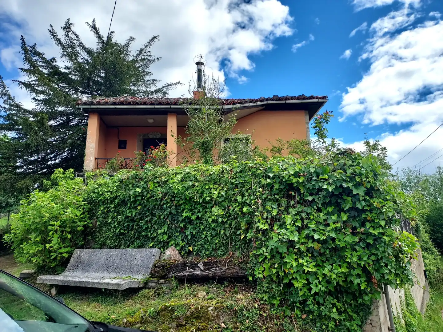Vista exterior de Finca rústica en venda en Grado amb Jardí privat, Terrassa i Traster