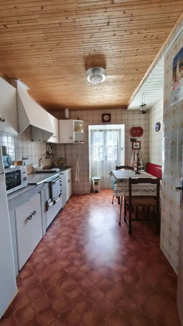 Cuina de Finca rústica en venda en Grado amb Jardí privat, Terrassa i Traster