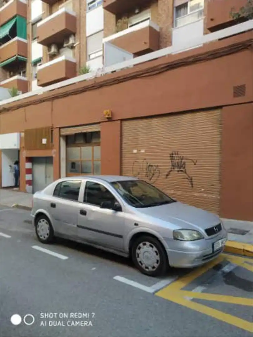 Garaje de alquiler en En Corts - Doctor Waksman Parking de Garaje de alquiler en Valencia