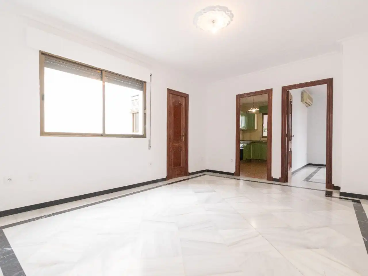 Piso de alquiler en Coria del Río con Aire acondicionado, Terraza y Balcón