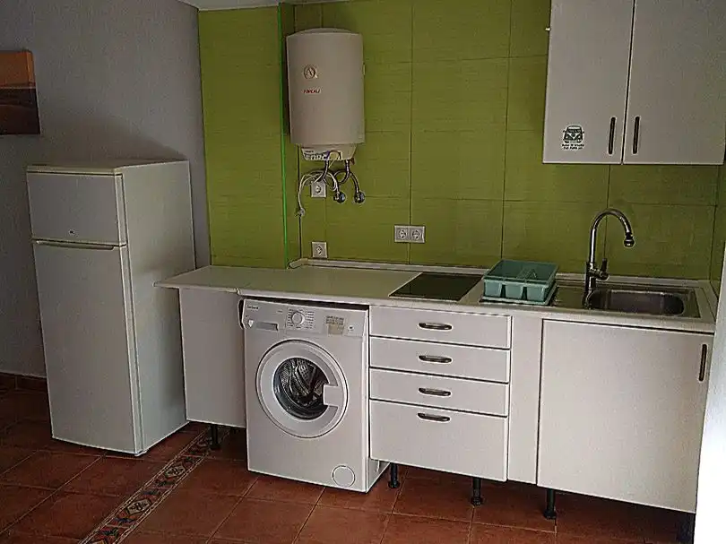 Apartments for rent in Avenida del Mediterráneo, 51, Playa Levante Kitchen of Apartments for rent in Benidorm with Air Conditioner, Swimming Pool and Furnished