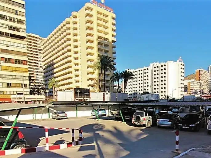 Apartments for rent in Avenida del Mediterráneo, 51, Playa Levante Parking of Apartments for rent in Benidorm with Air Conditioner, Swimming Pool and Furnished