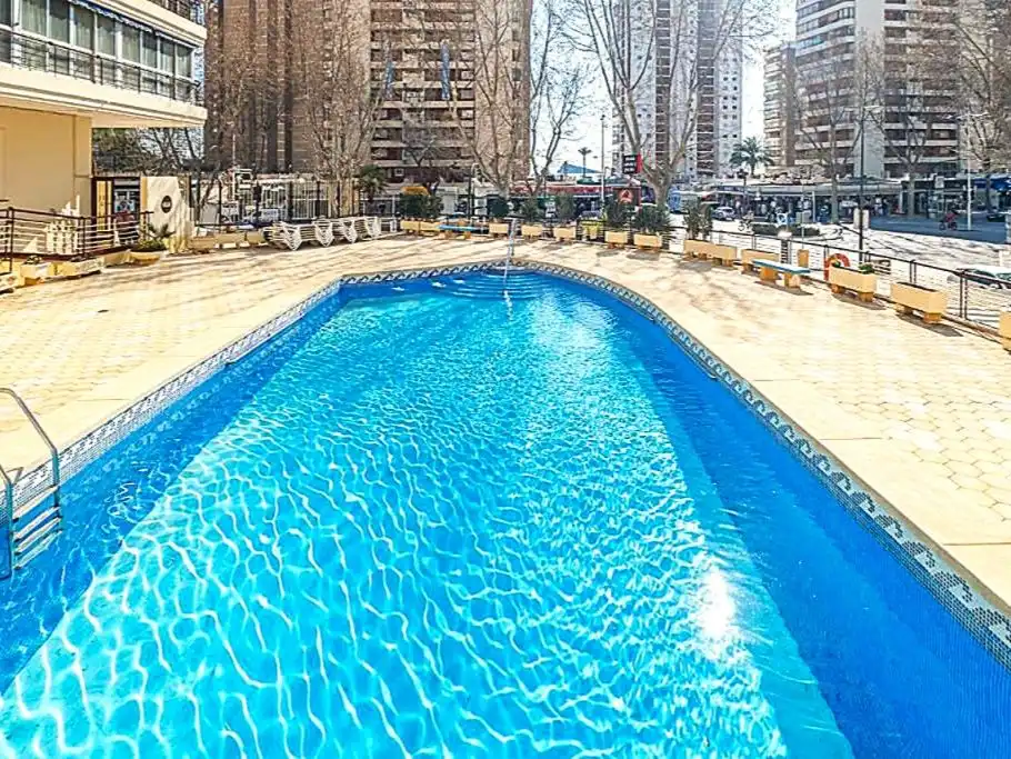 Apartments for rent in Avenida del Mediterráneo, 51, Playa Levante Swimming pool of Apartments for rent in Benidorm with Air Conditioner, Swimming Pool and Furnished