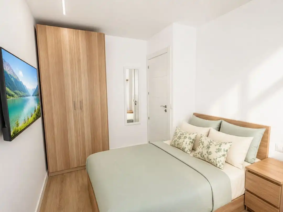 Habitación en Calle Pío del Río Hortega, 7, Huerta del Rey Habitación de Piso para compartir en Valladolid con Calefacción, Jardín privado y Parquet